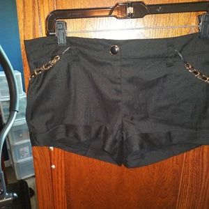 Forever 21 Y2k Black Shorts W/Gold Chains